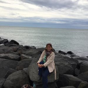 Meet your Posher, Elizabeth